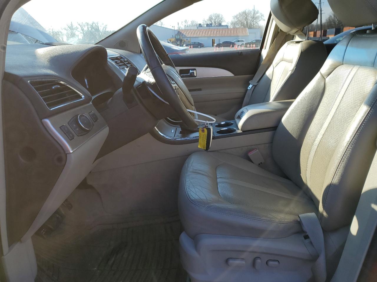 2013 Lincoln MKX - Image 7
