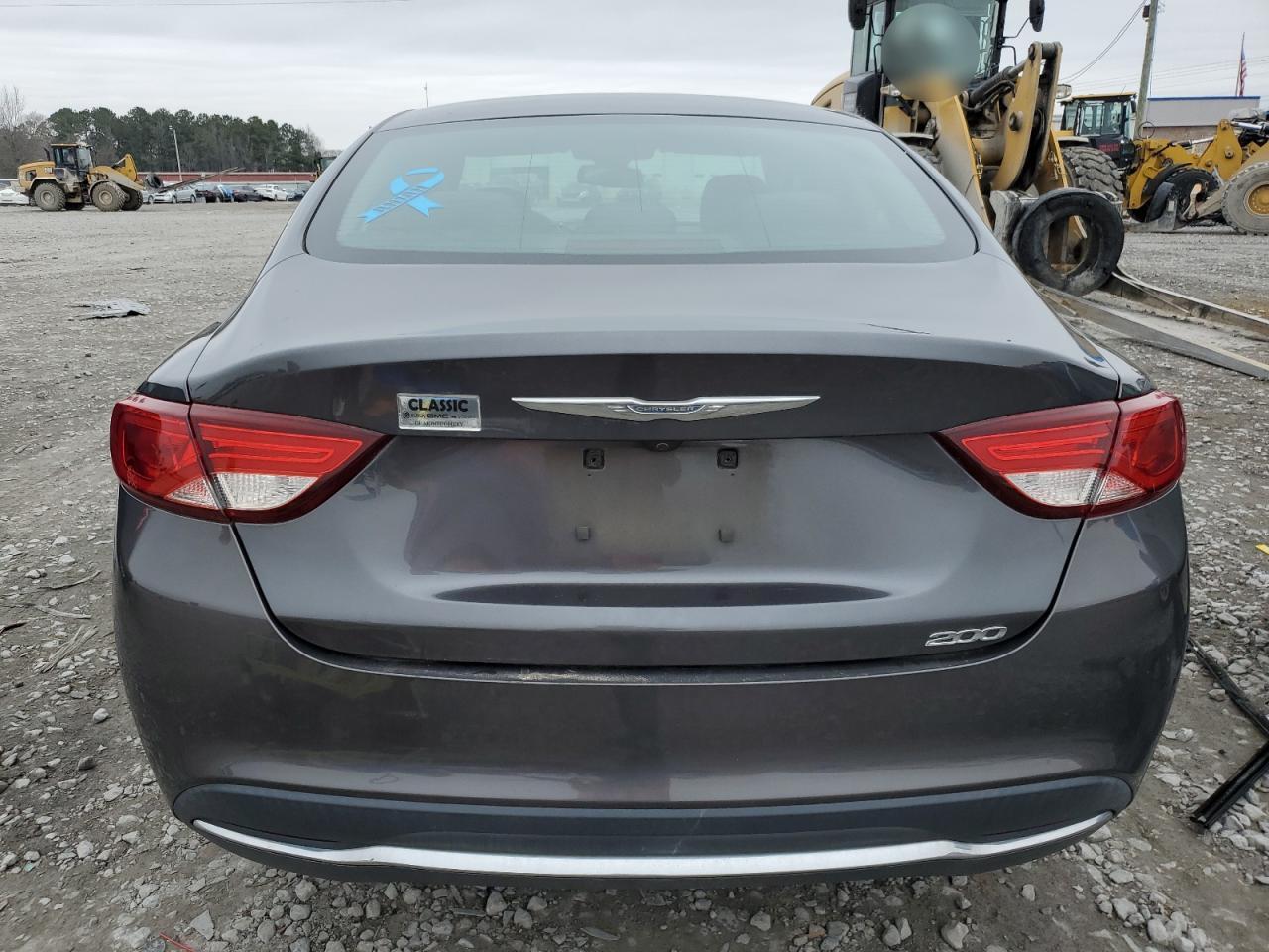 2016 Chrysler 200 - Image 6