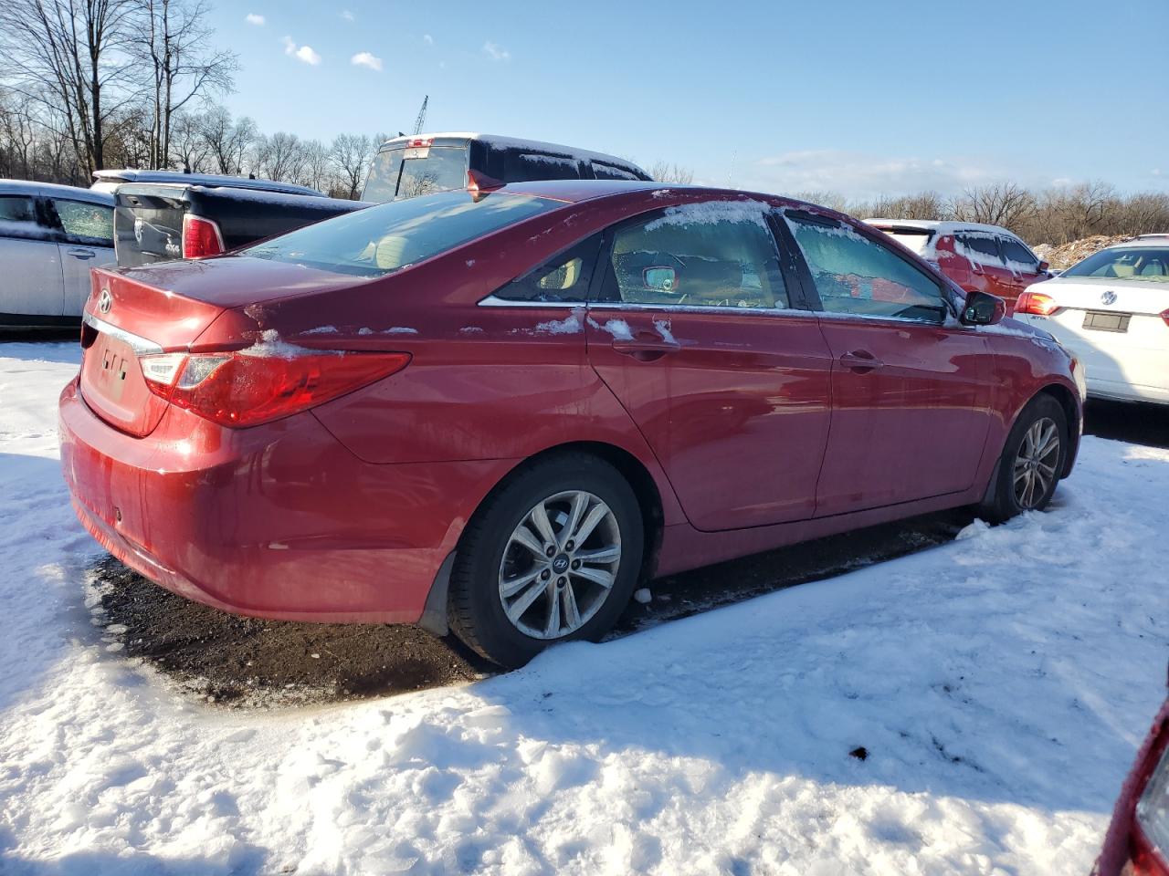 2011 Hyundai Sonata - Image 3