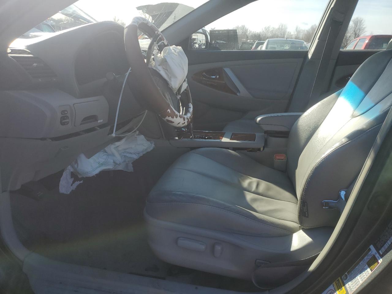2009 Toyota Camry - Image 7
