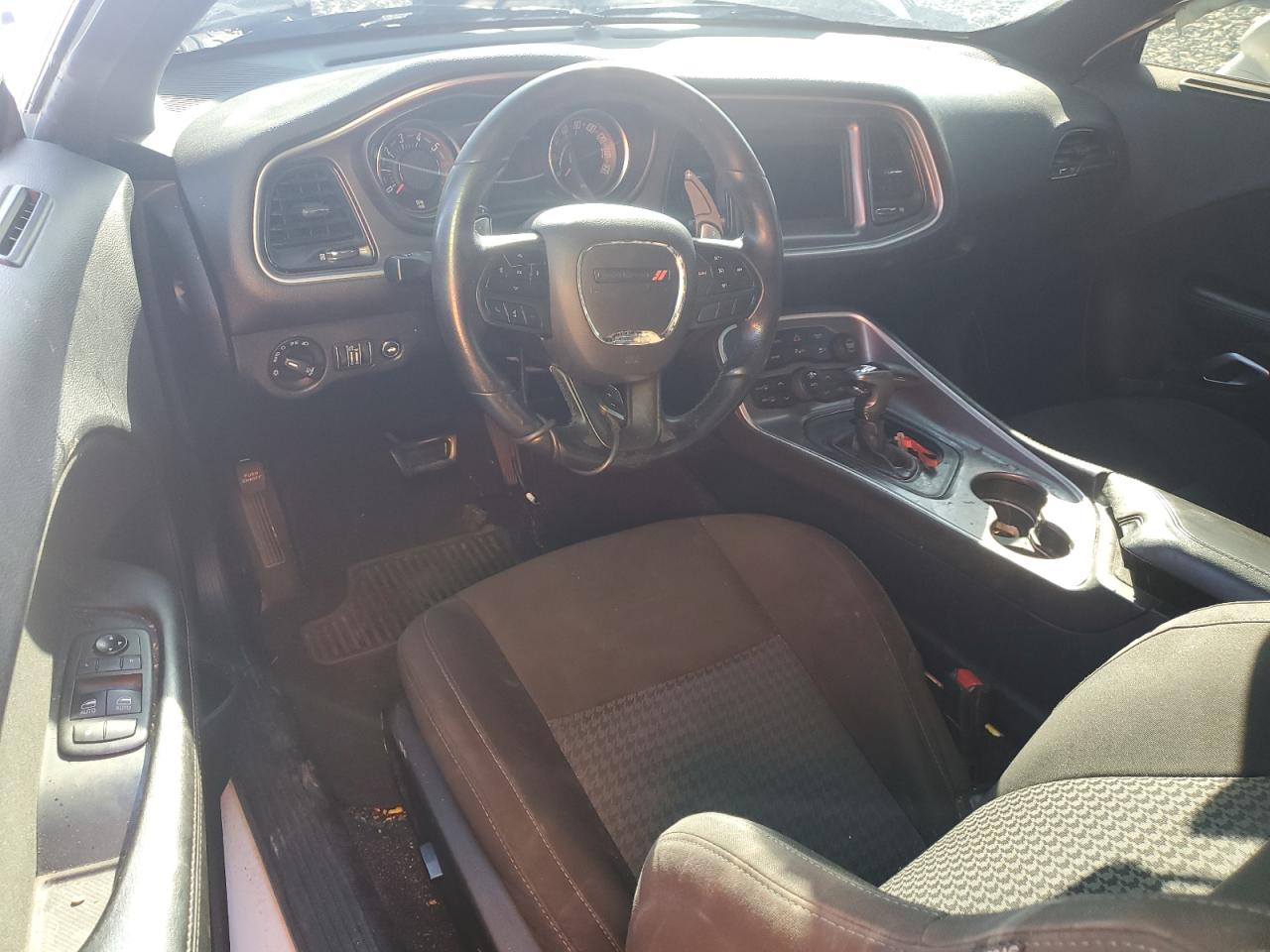 2020 Dodge Challenger - Image 8