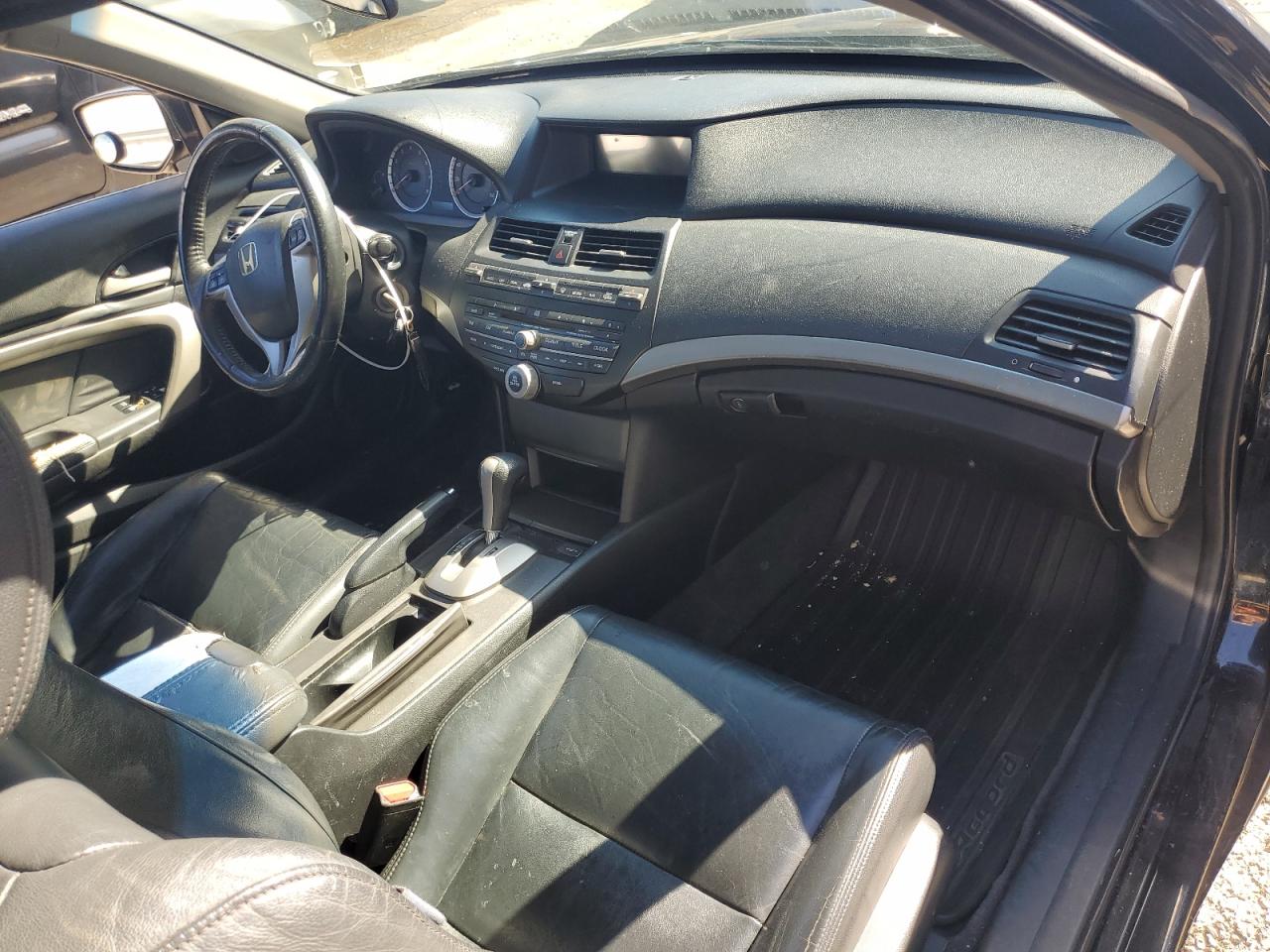 2009 Honda Accord - Image 8