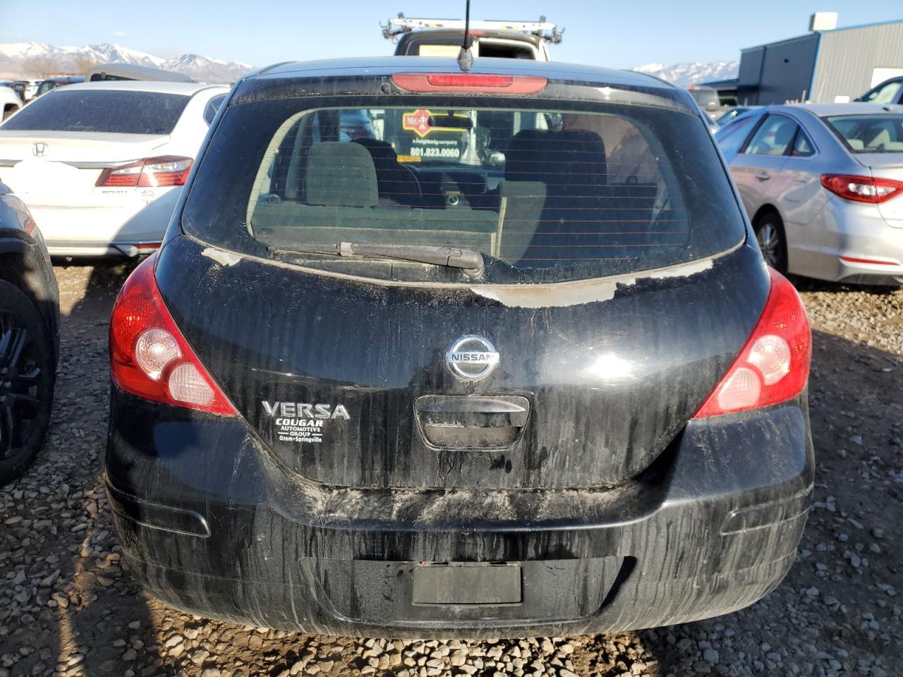 2011 Nissan Versa - Image 6