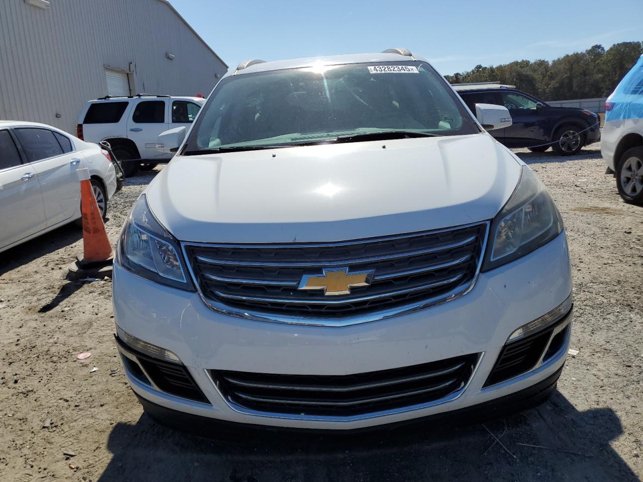 2017 Chevrolet Traverse - Image 5