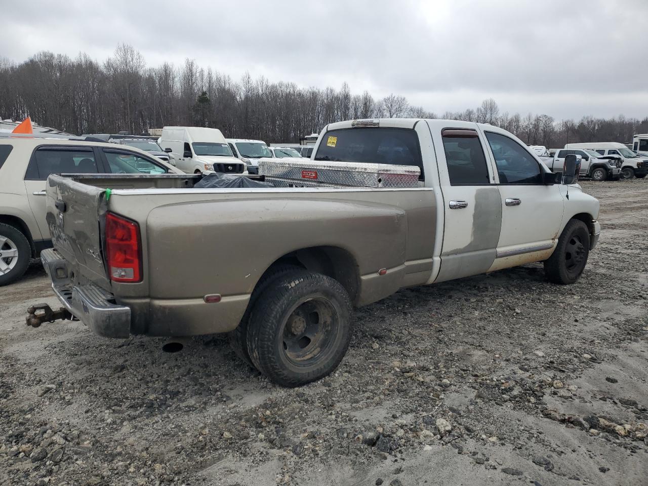 2004 Dodge RAM - Image 3