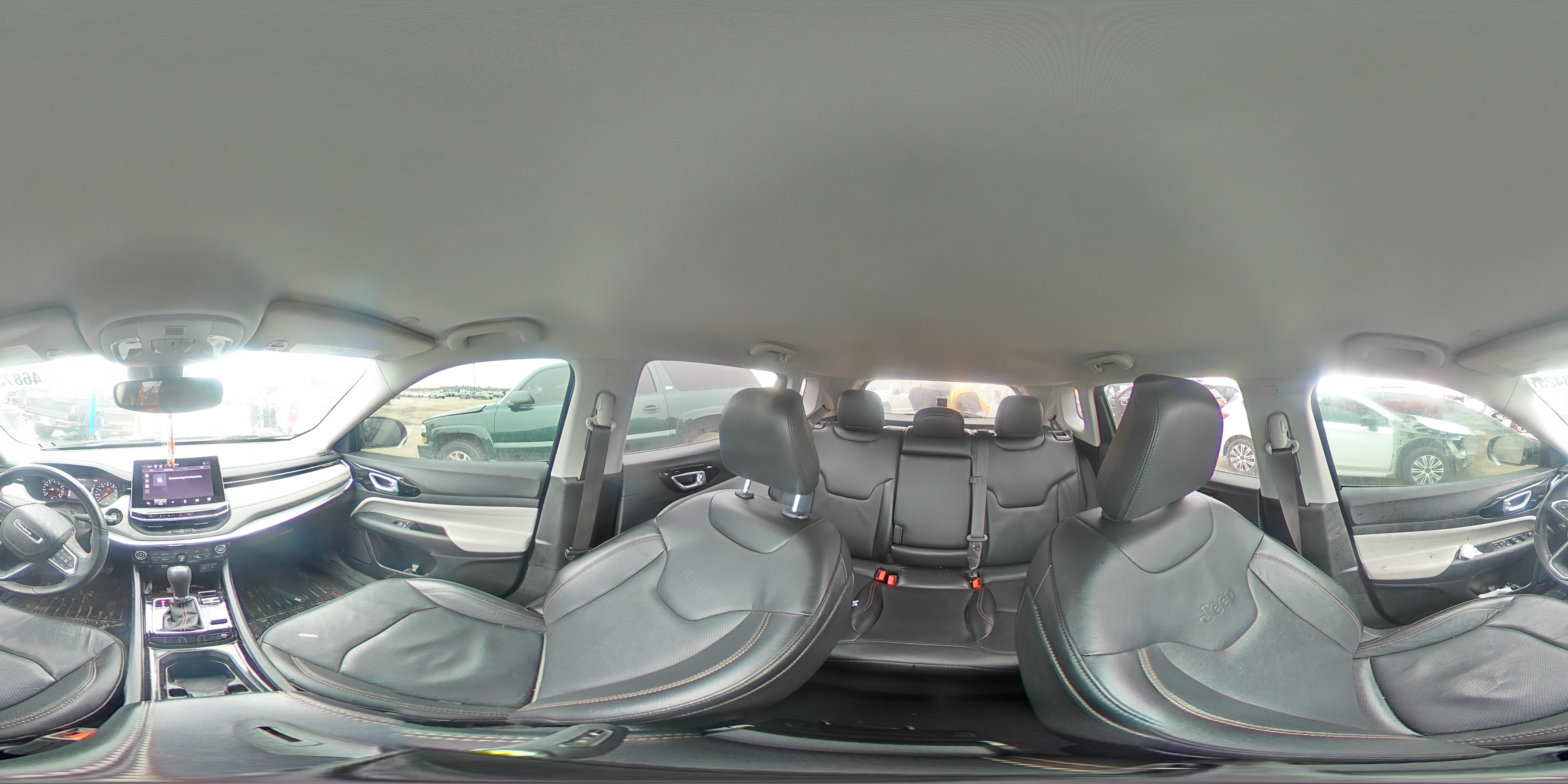 2022 Jeep Compass - Image 14