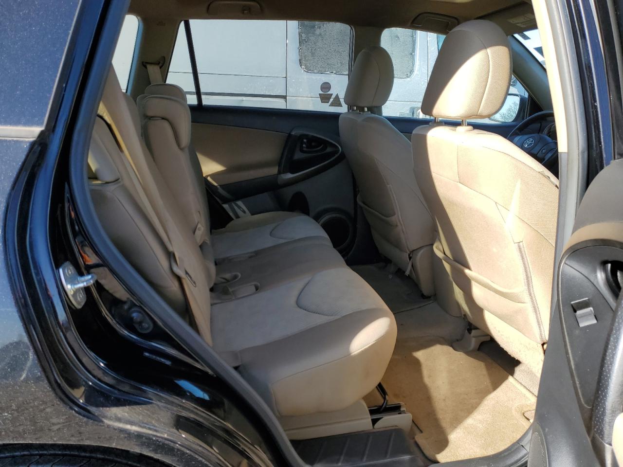 2009 Toyota RAV 4 - Image 11