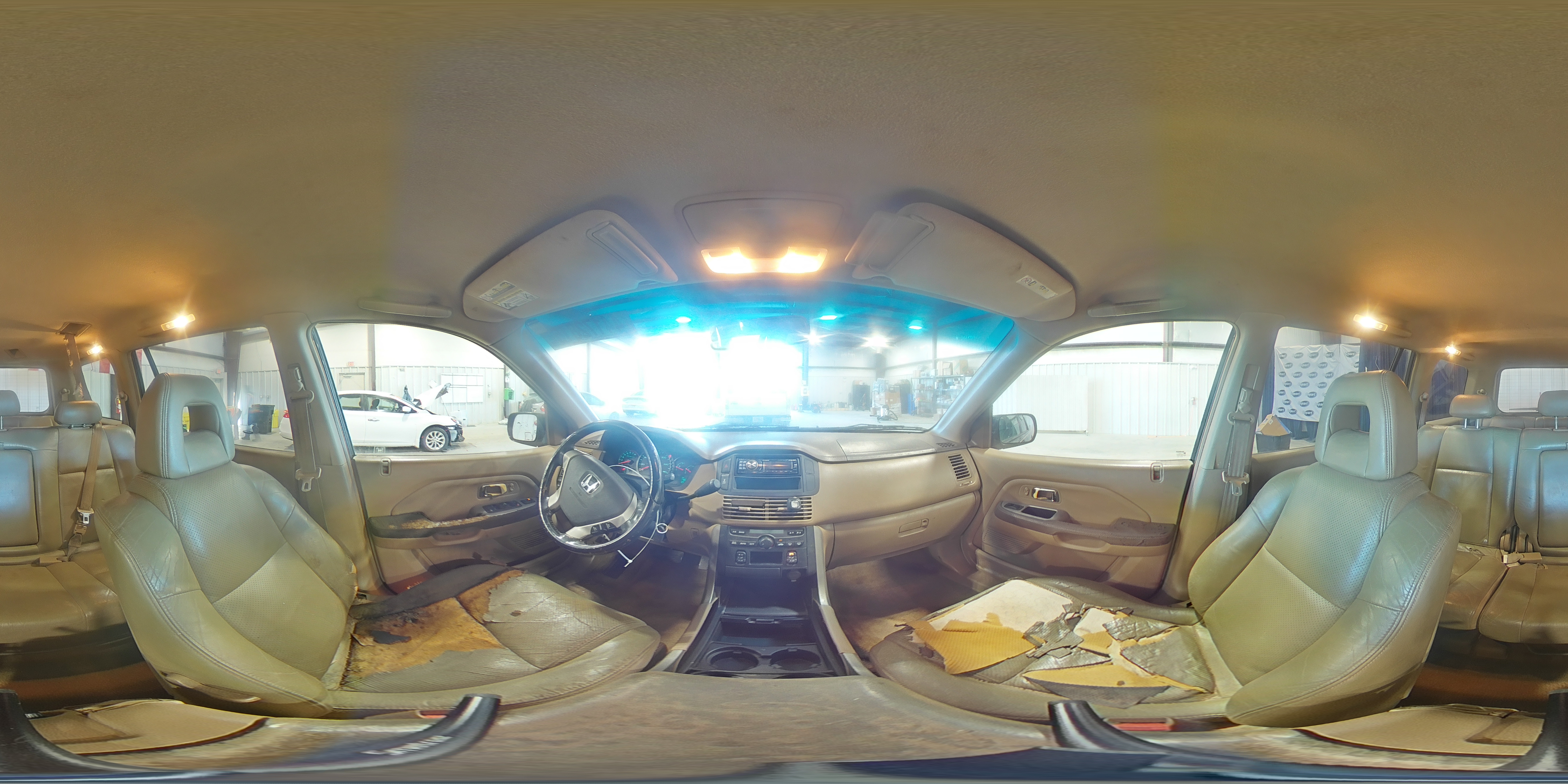 2004 Honda Pilot - Image 13