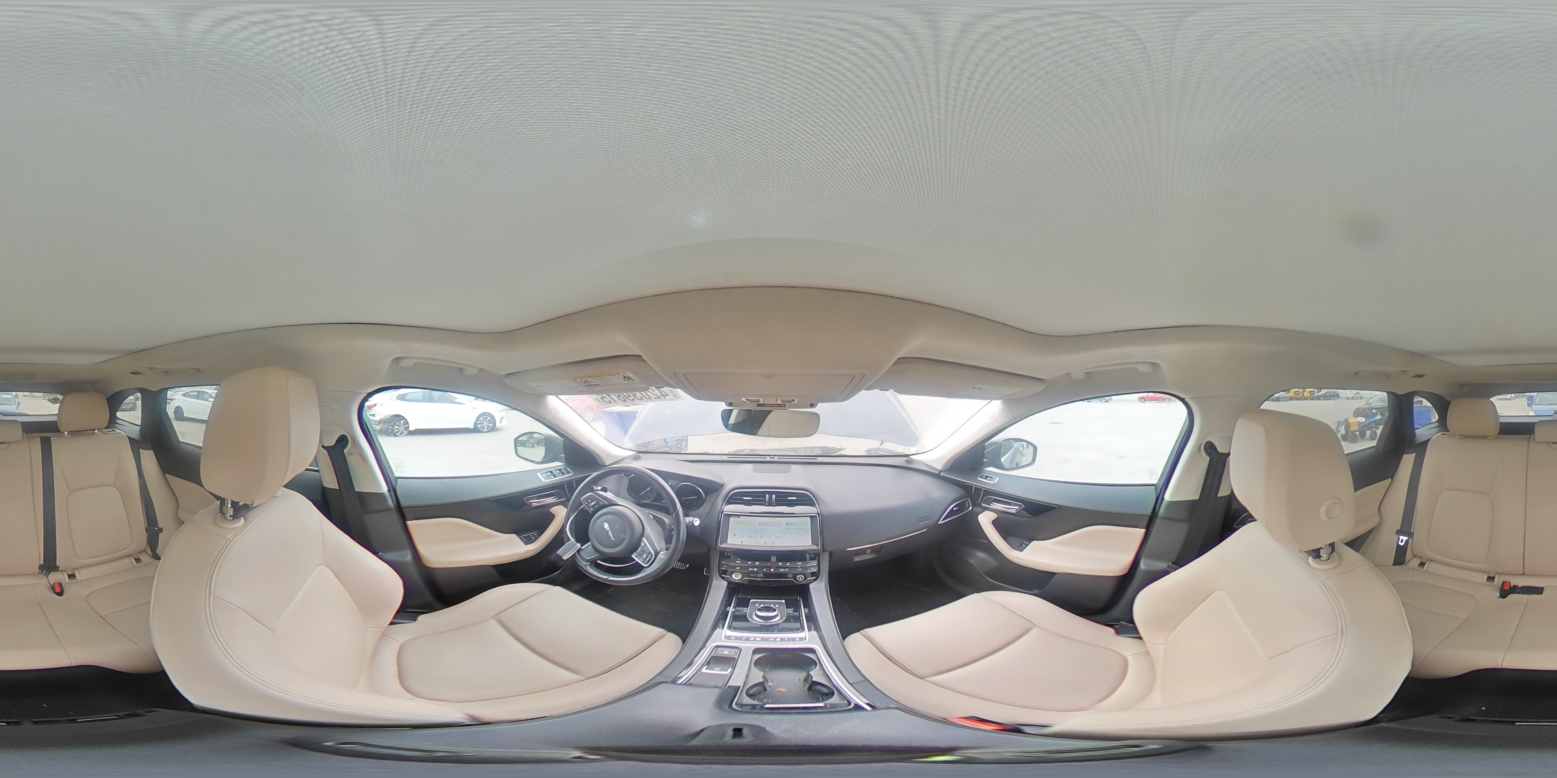 2019 Jaguar F-Pace - Image 14