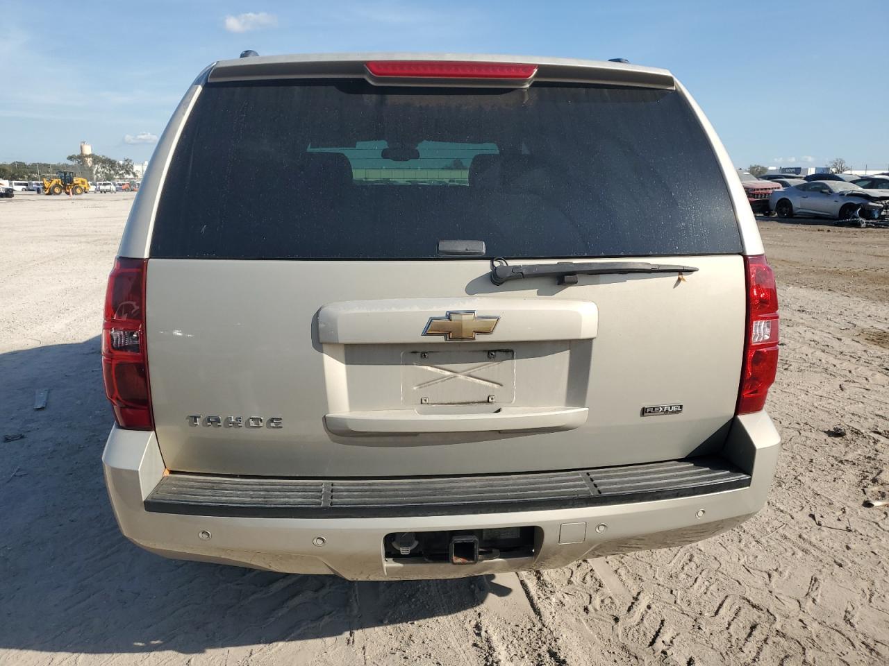 2007 Chevrolet Tahoe - Image 6