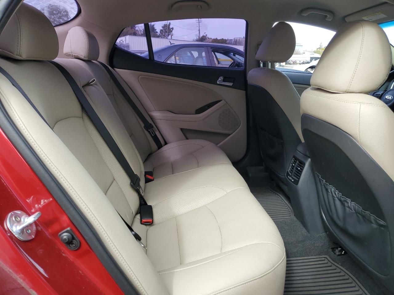 2015 Kia Optima - Image 10