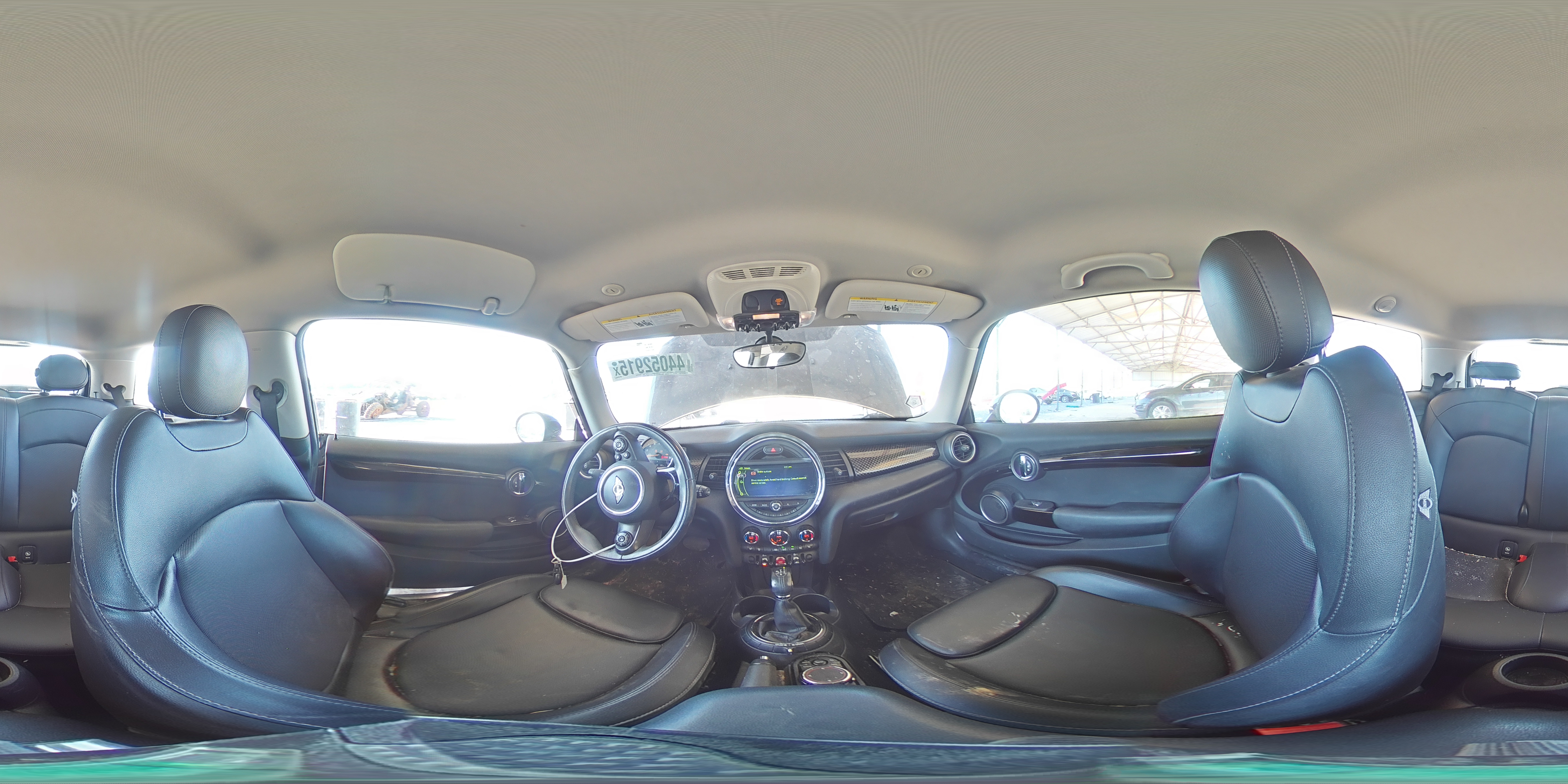 2015 MINI Cooper - Image 14