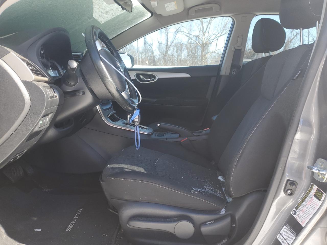 2015 Nissan Sentra - Image 7