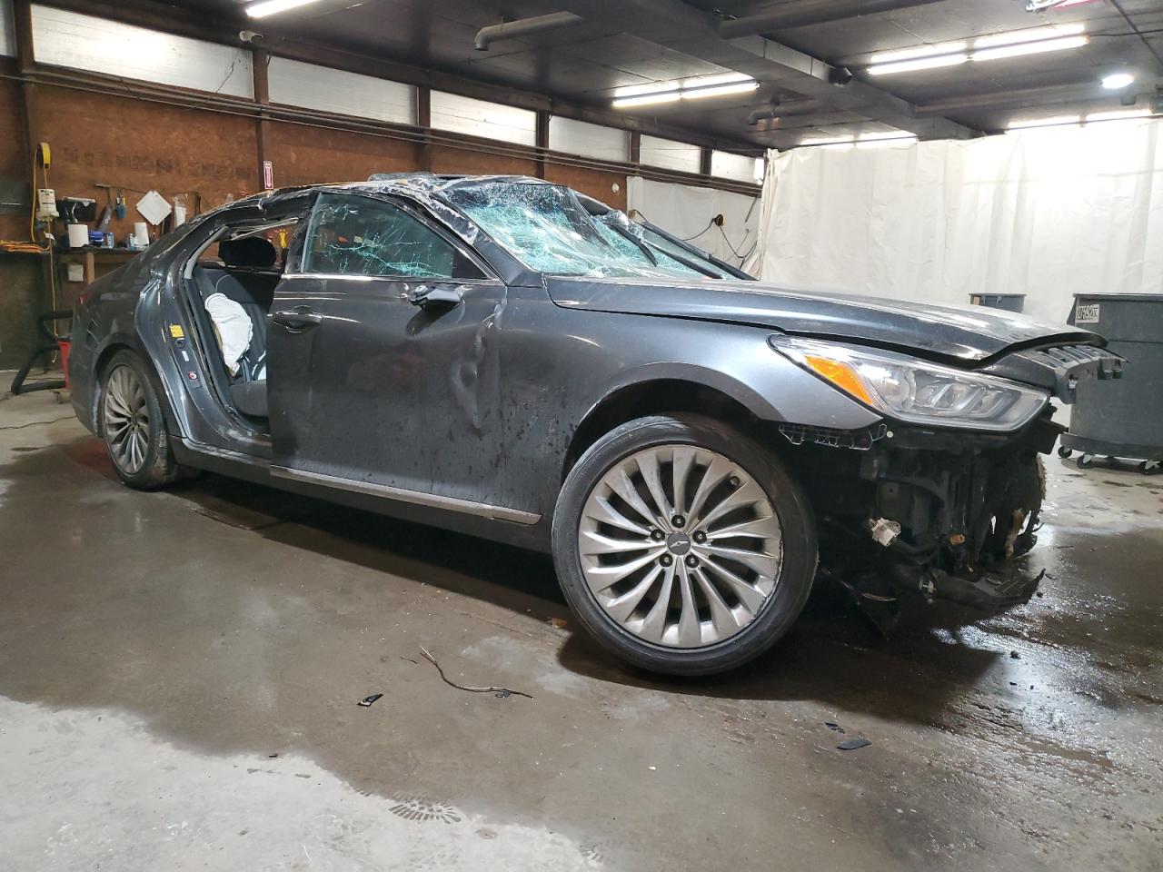 2019 Genesis G90 - Image 4