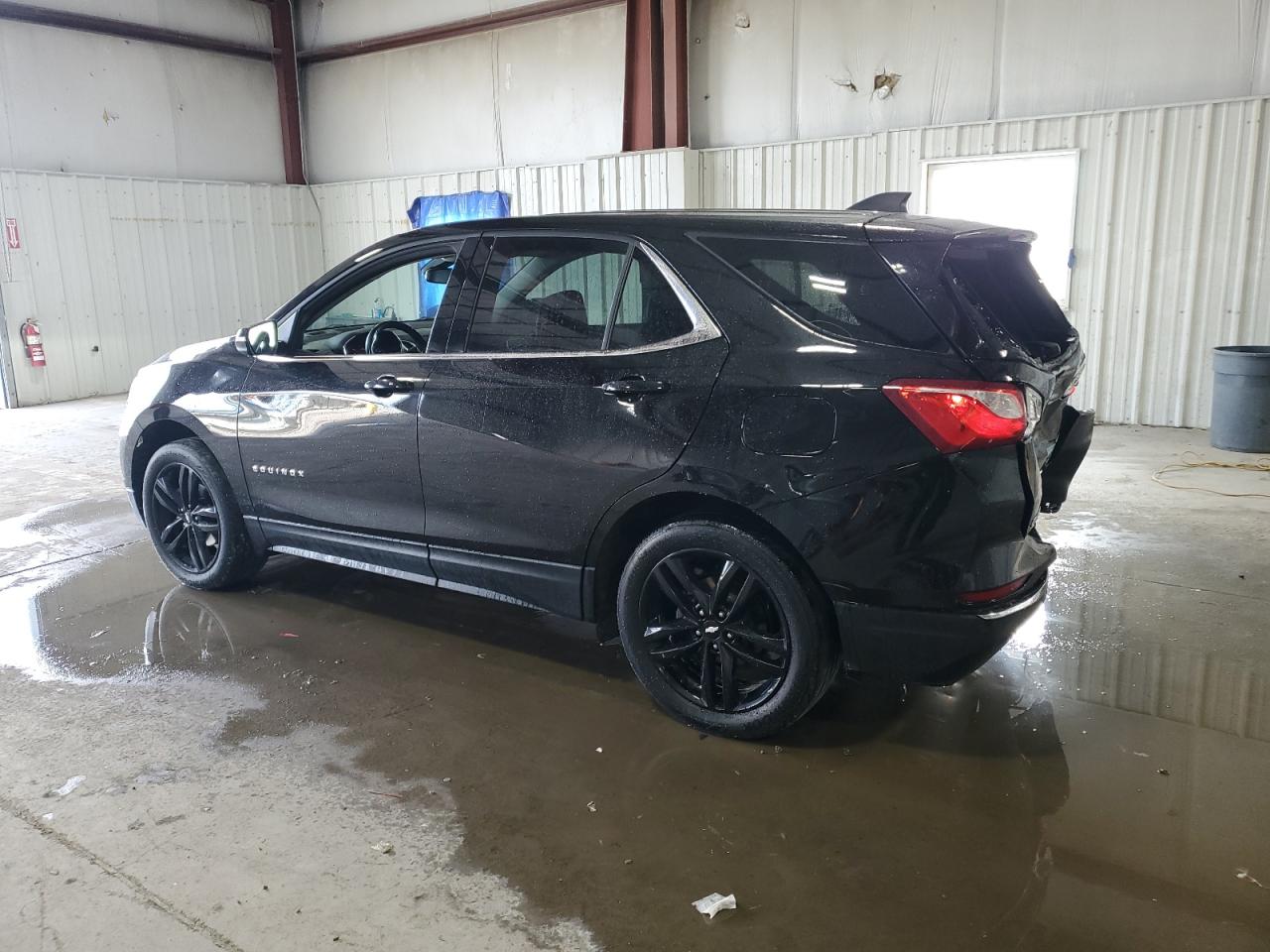 2020 Chevrolet Equinox - Image 2