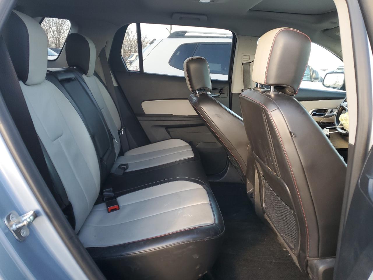 2015 GMC Terrain - Image 12