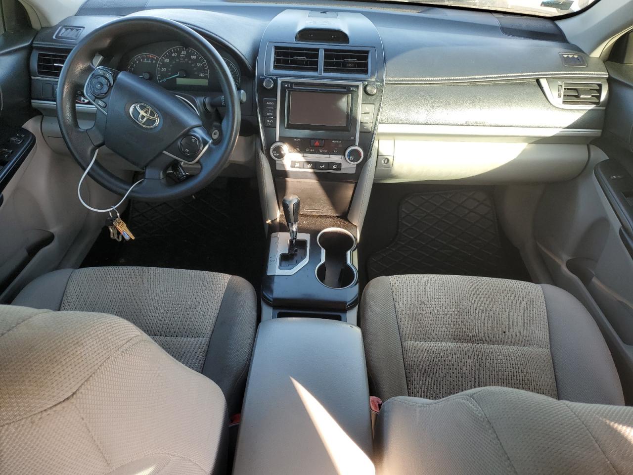 2013 Toyota Camry - Image 8
