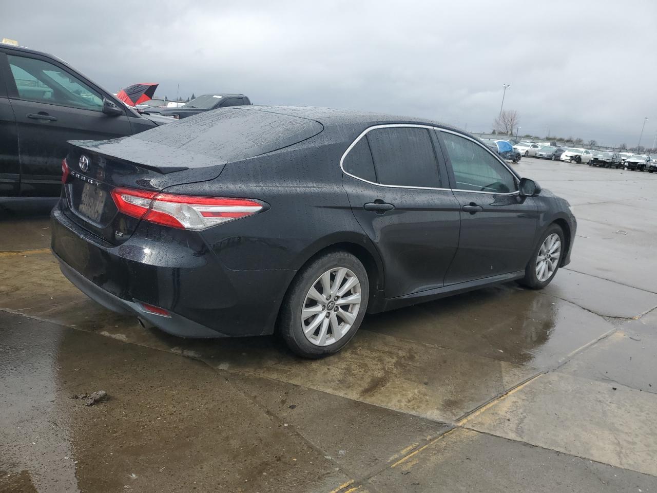 2018 Toyota Camry - Image 3