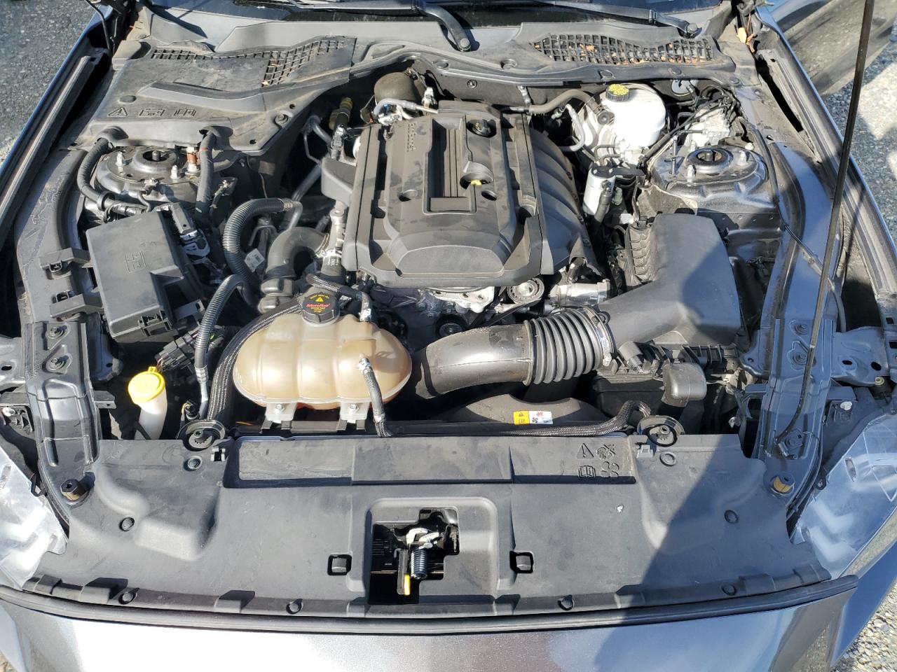 2018 Ford Mustang - Image 11