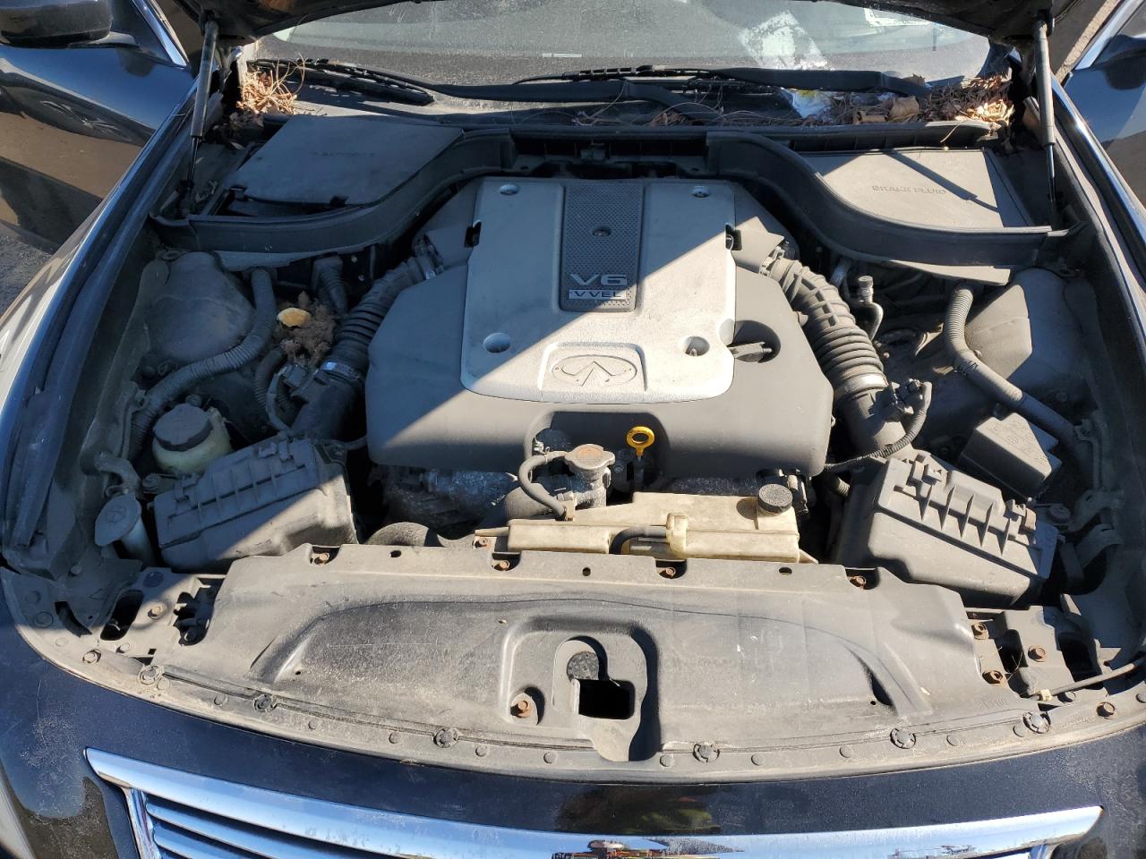 2011 Infiniti G - Image 11