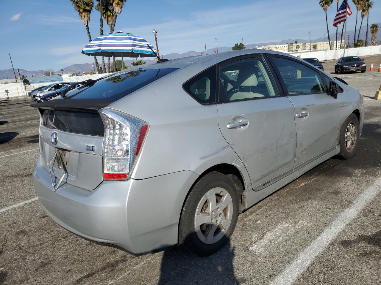 2011 Toyota Prius - Image 3