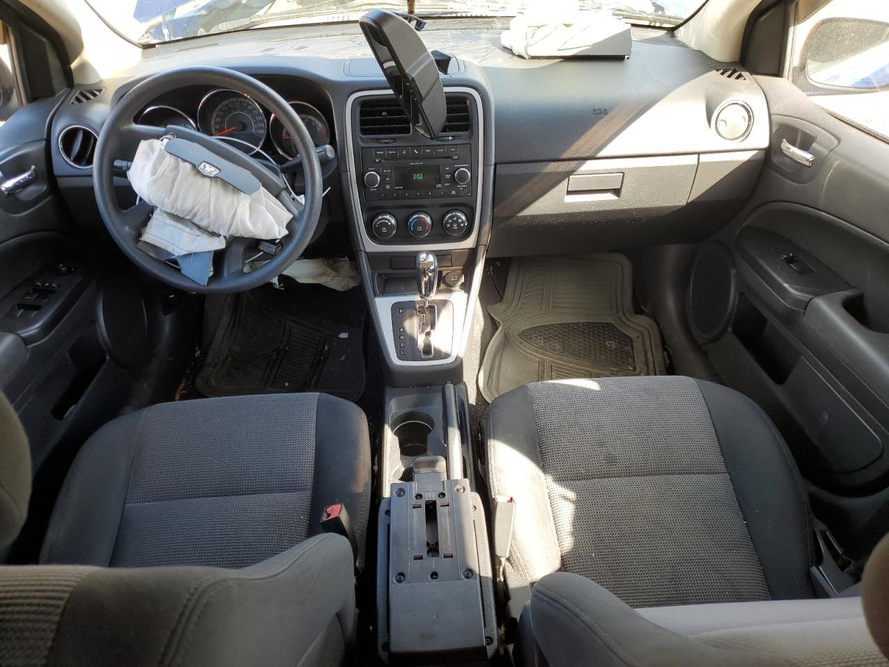 2010 Dodge Caliber - Image 8
