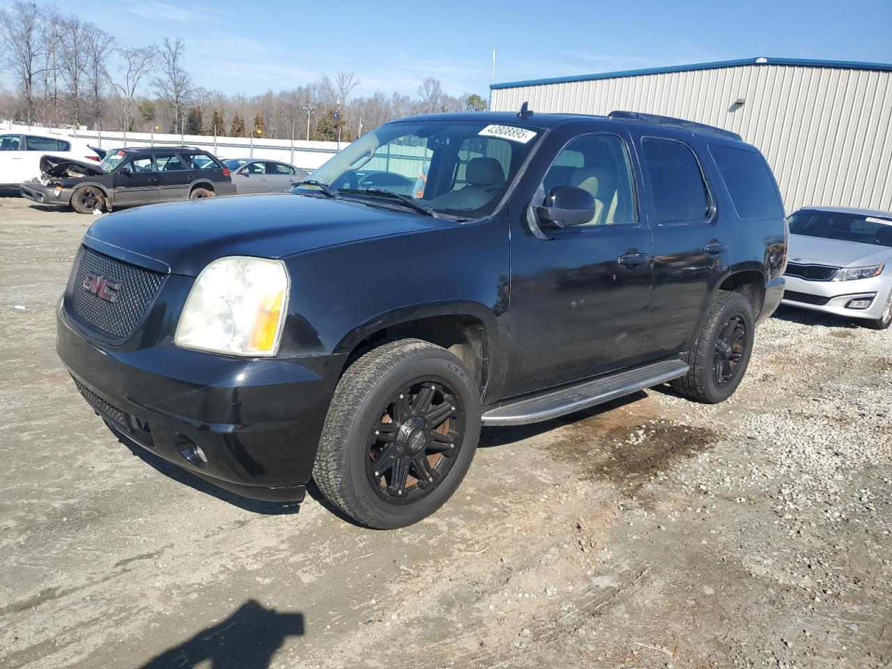 2007 GMC Yukon - Image 1