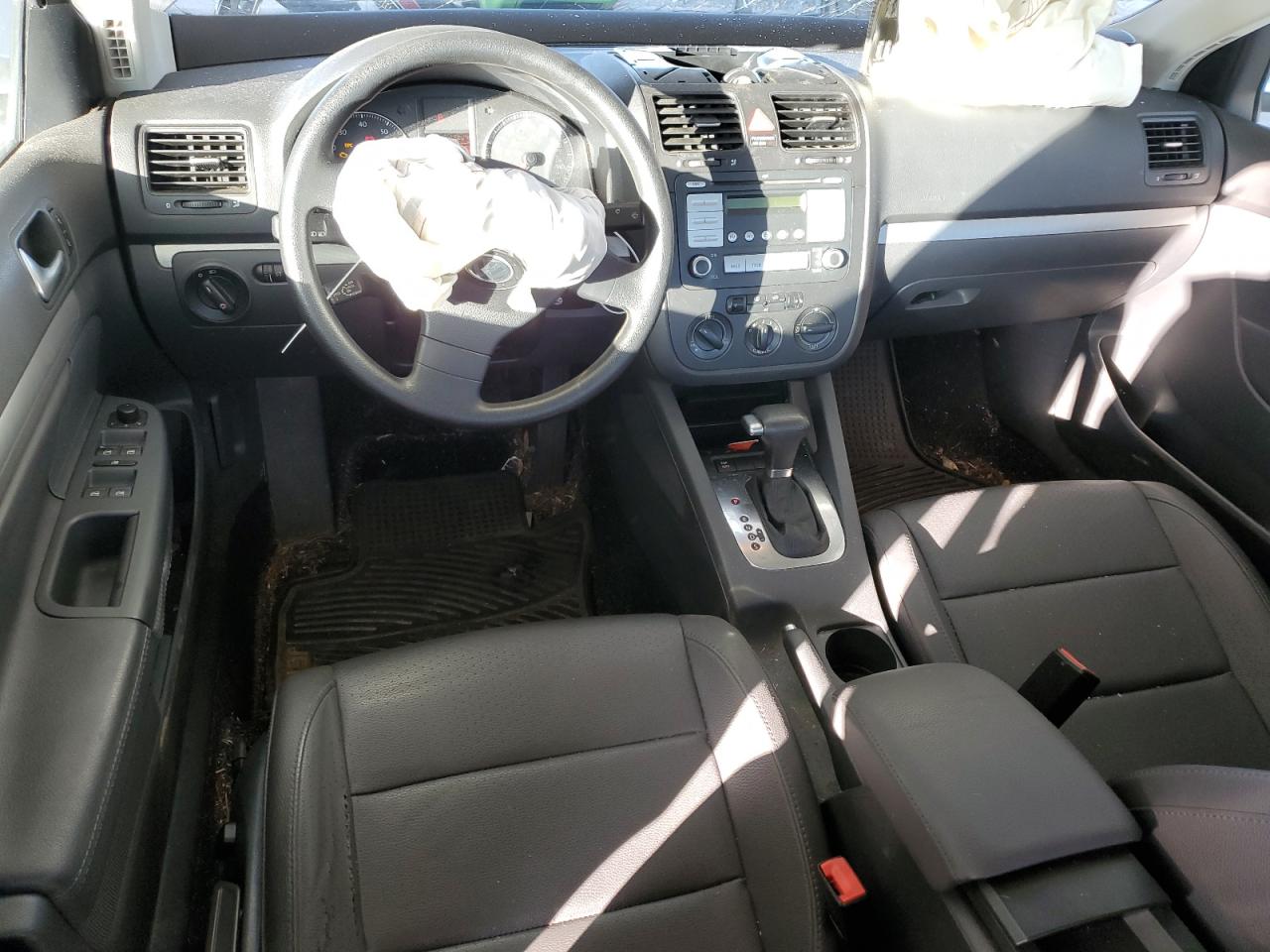 2007 Volkswagen Jetta - Image 8