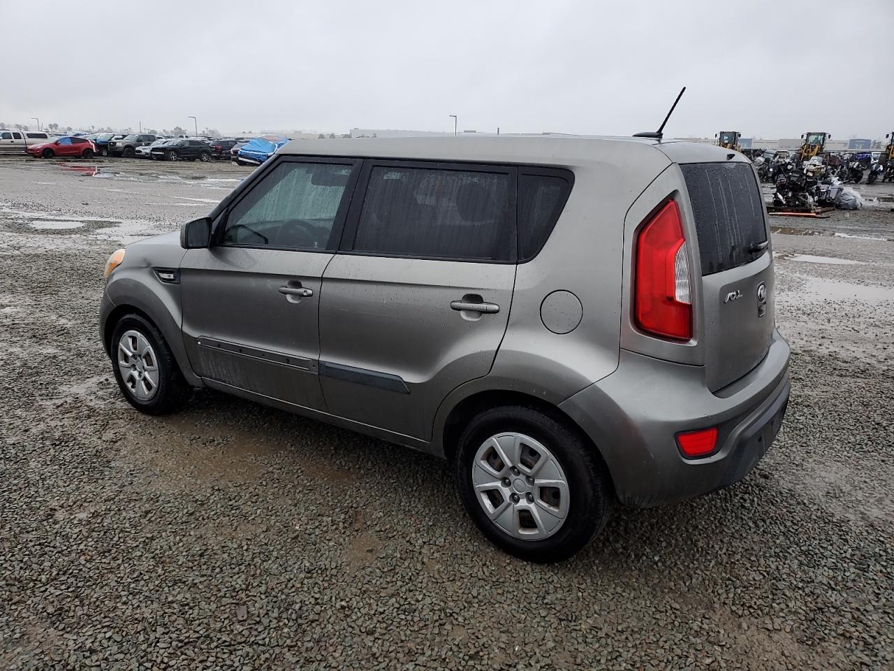 2013 Kia Soul - Image 2
