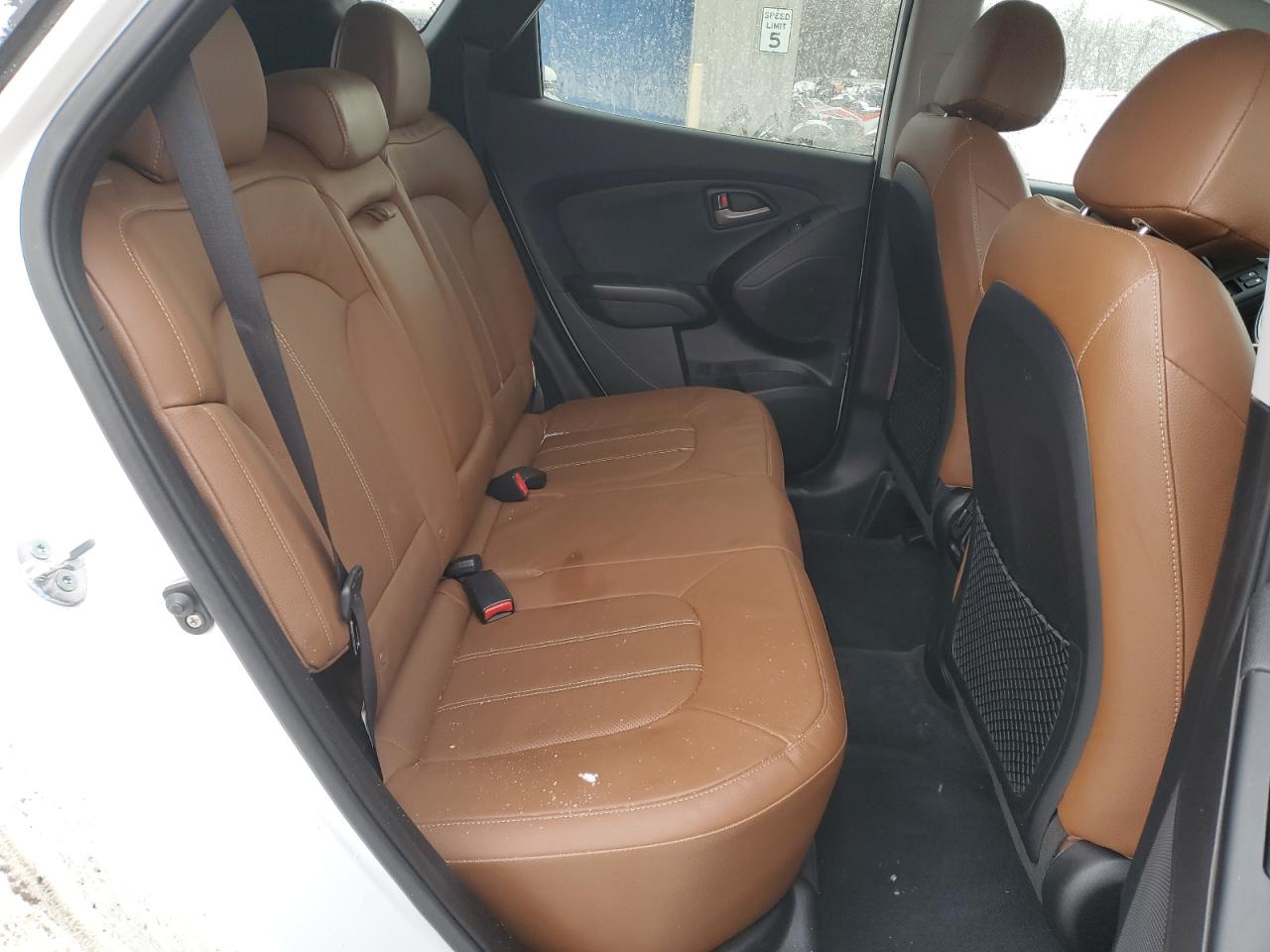 2015 Hyundai Tucson - Image 11