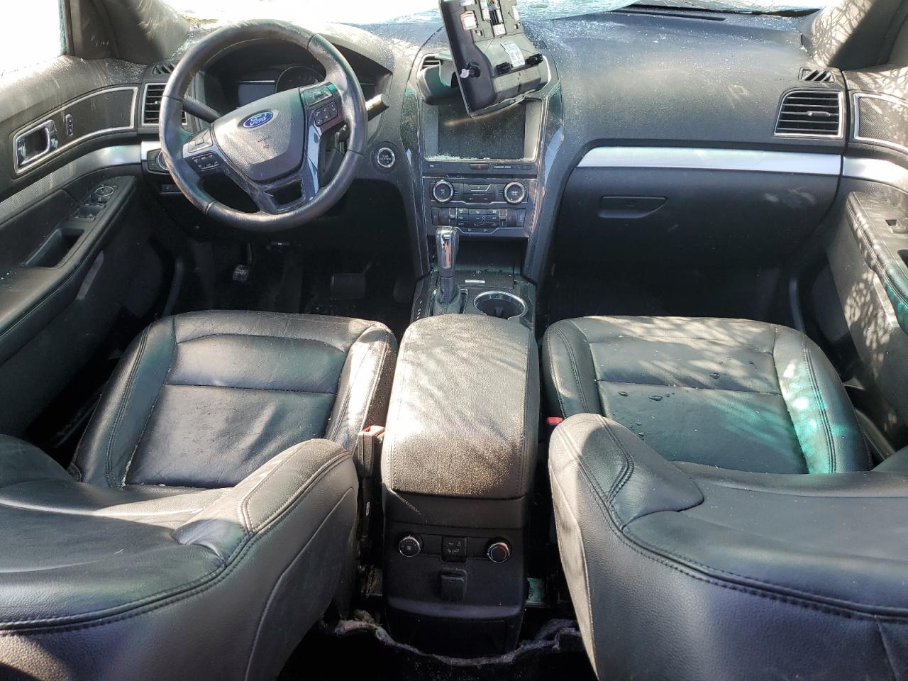 2016 Ford Explorer - Image 8