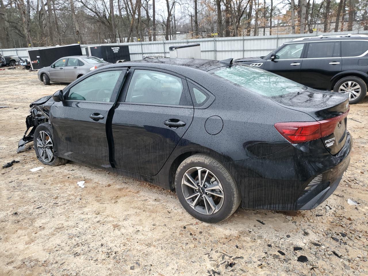 2024 Kia Forte - Image 2