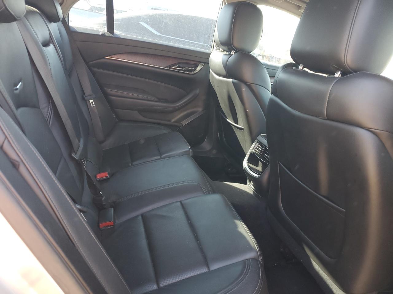 2018 Cadillac CTS - Image 10
