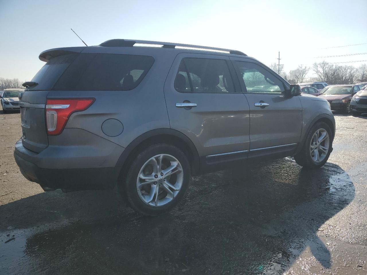 2011 Ford Explorer - Image 3