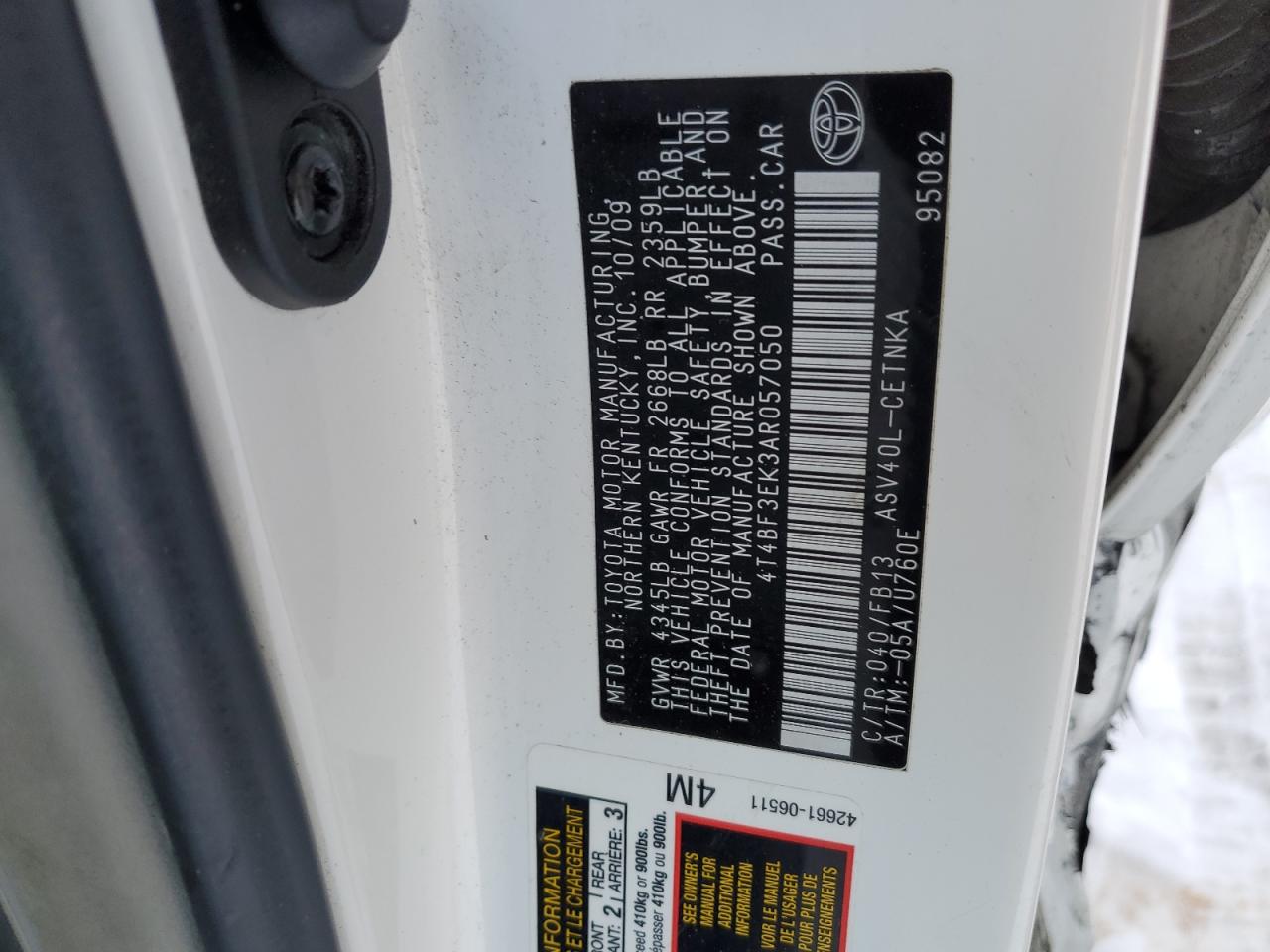 2010 Toyota Camry - Image 12