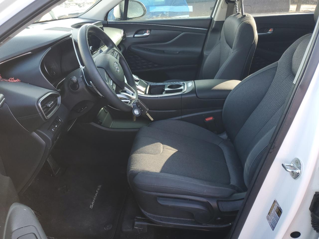 2023 Hyundai Santa Fe - Image 7