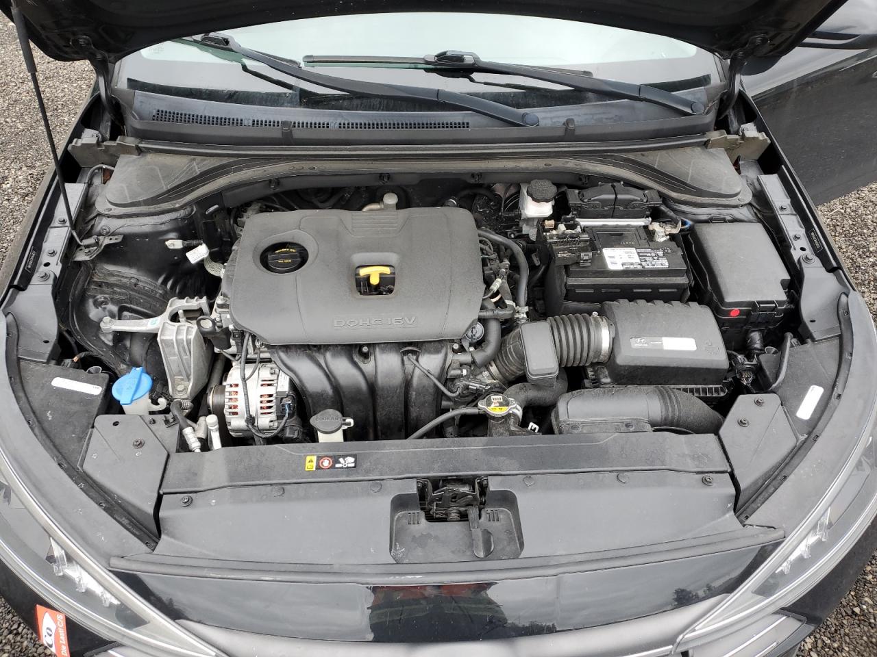2019 Hyundai Elantra - Image 11
