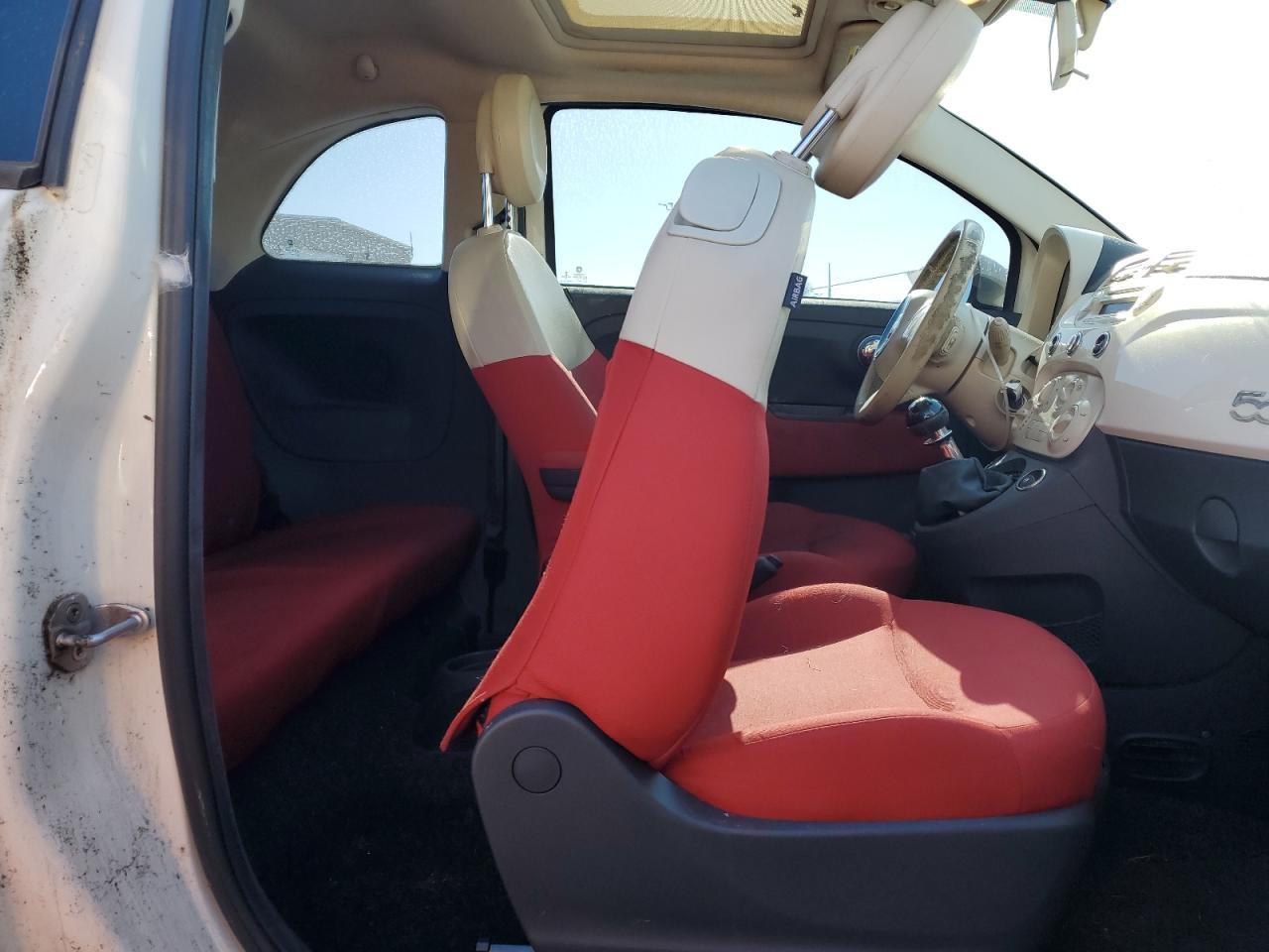 2012 Fiat 500 - Image 10