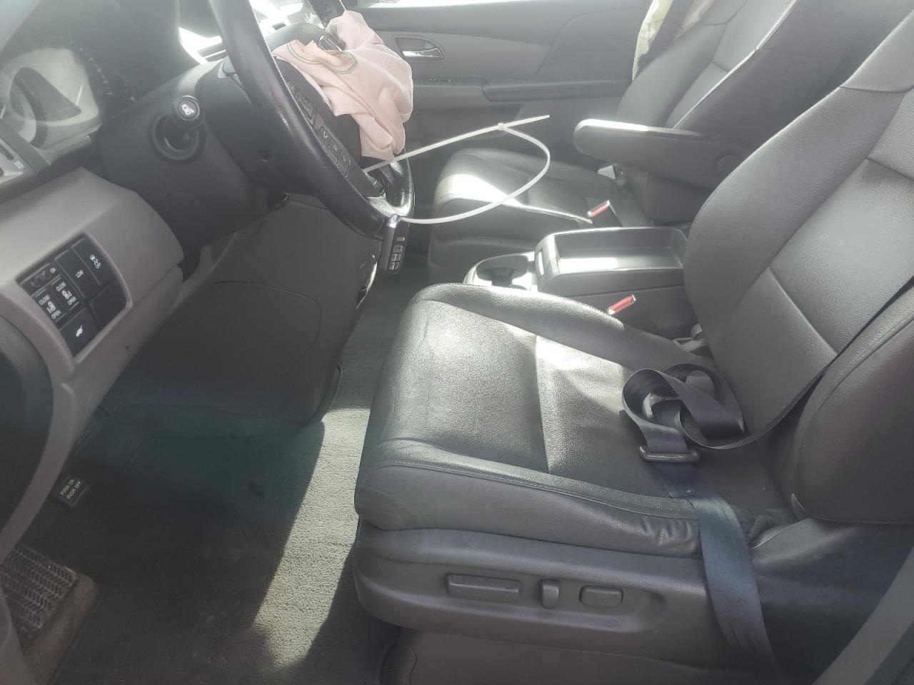 2016 Honda Odyssey - Image 7