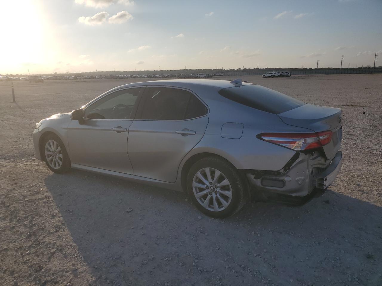 4T1B11HK0KU699168 TOYOTA CAMRY 2019