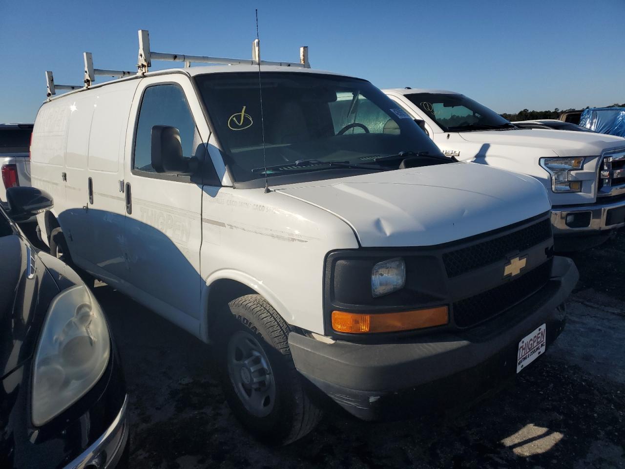 2014 Chevrolet Express - Image 4