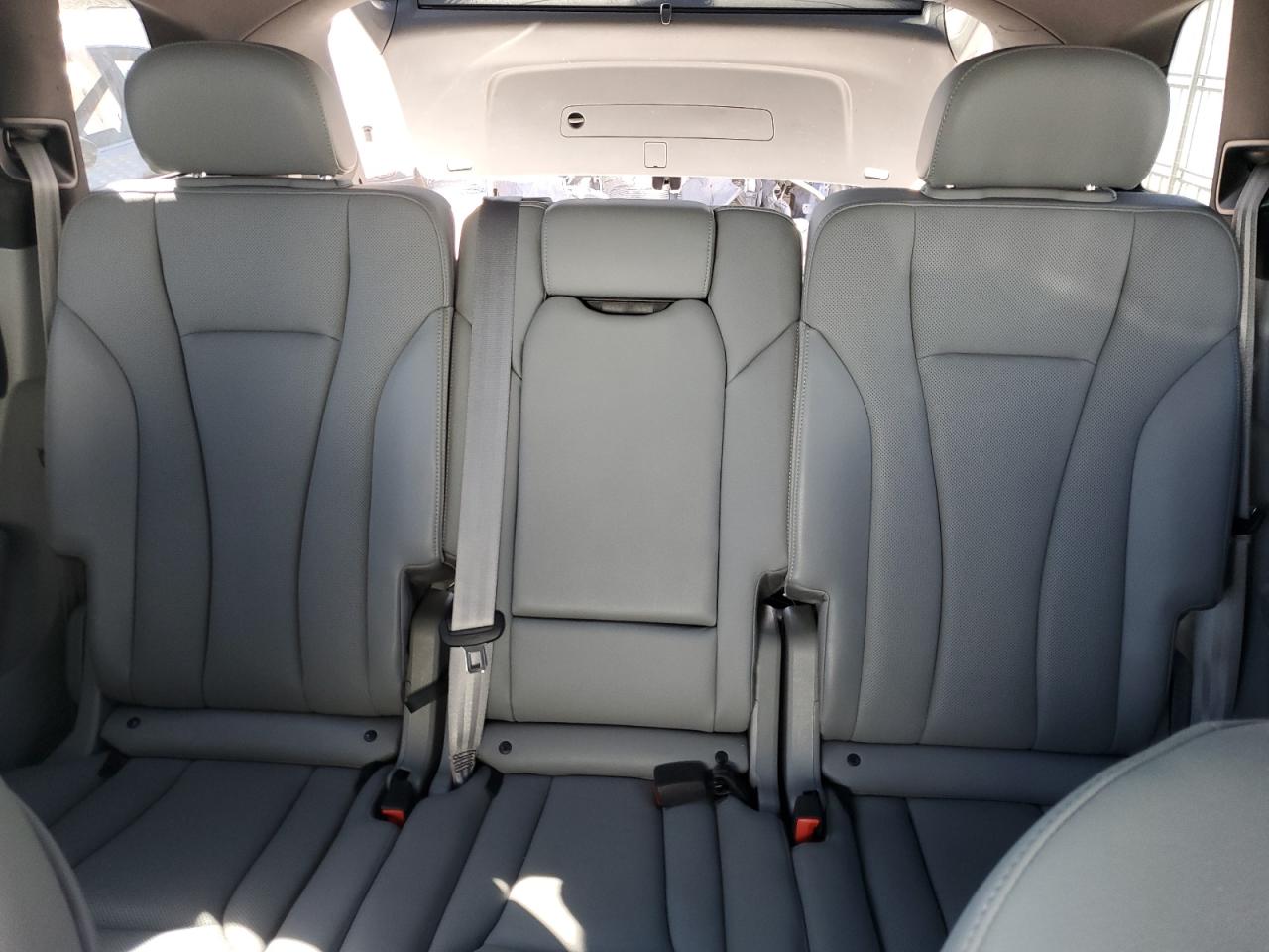 2017 Audi Q7 - Image 10