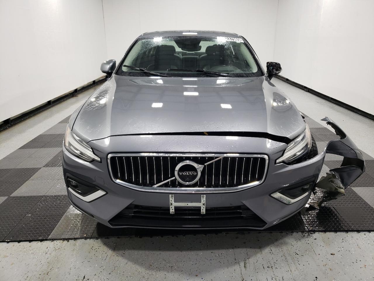 2021 Volvo S60 - Image 5