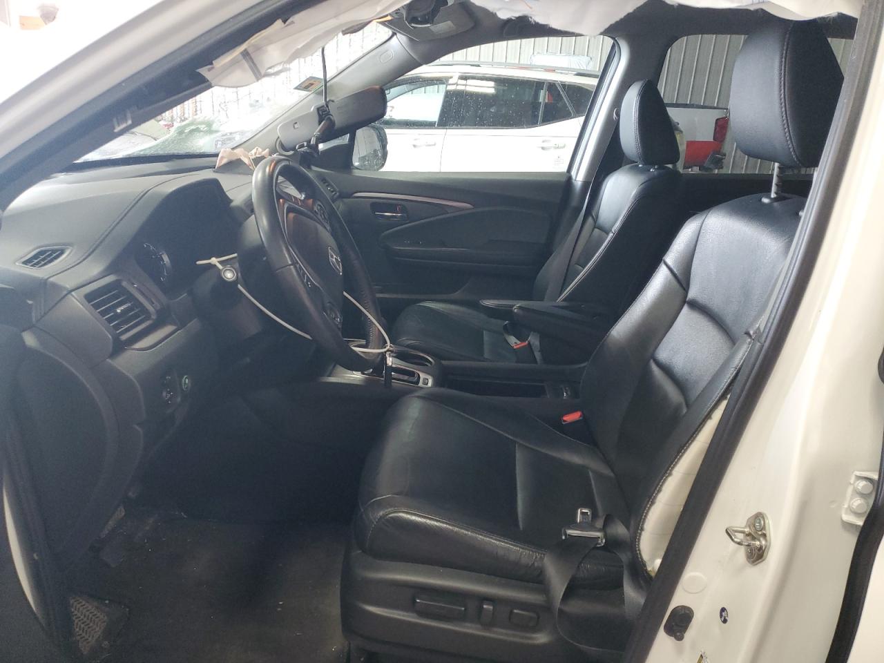 2017 Honda Pilot - Image 7