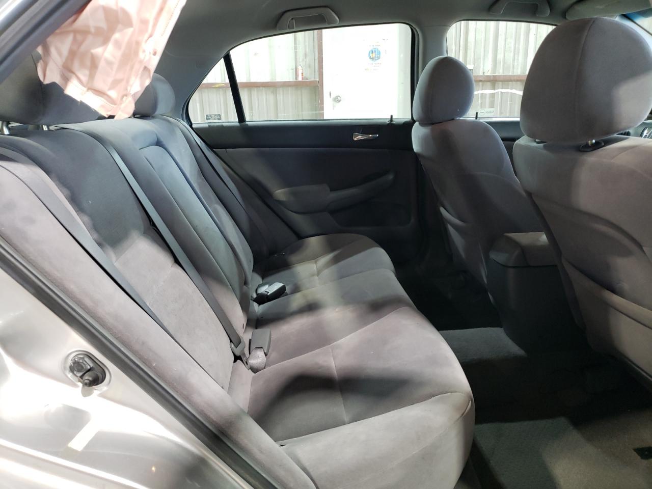 2007 Honda Accord - Image 10