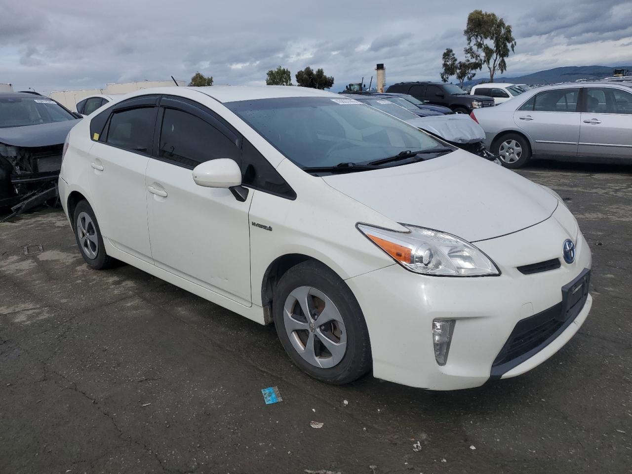 2012 Toyota Prius - Image 4