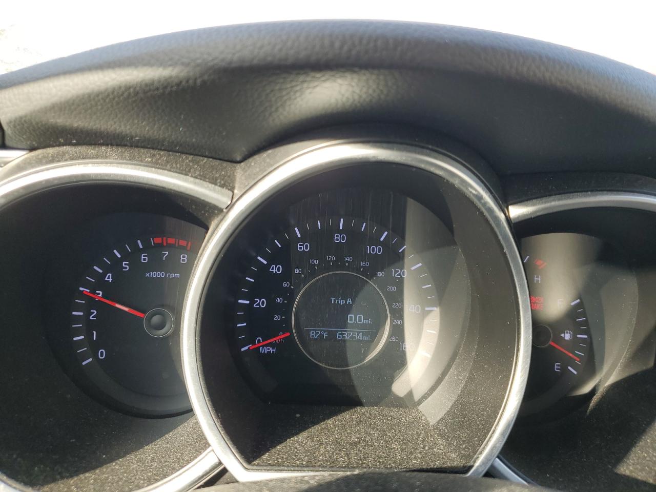 2015 Kia Optima - Image 9