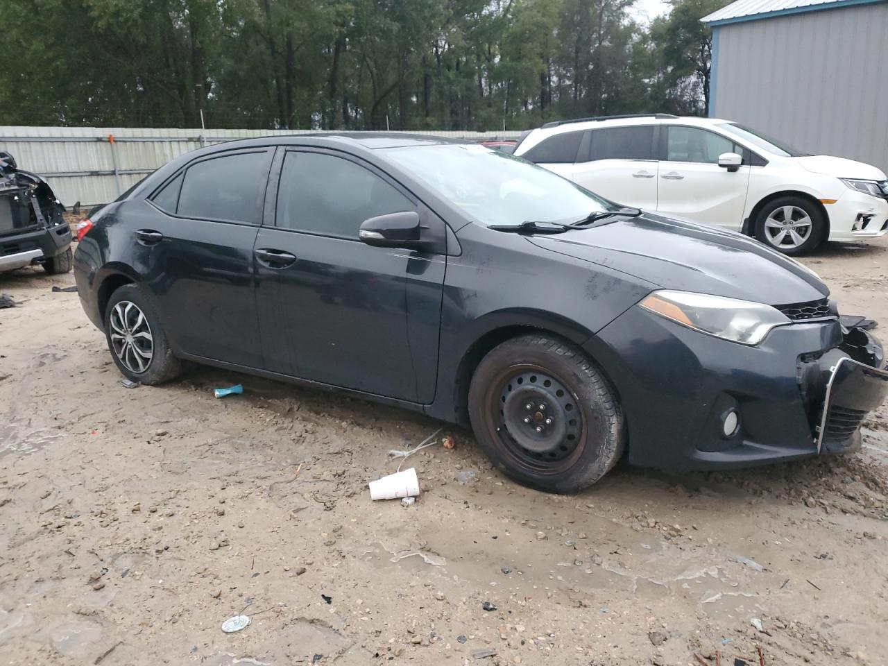 2015 Toyota Corolla - Image 4