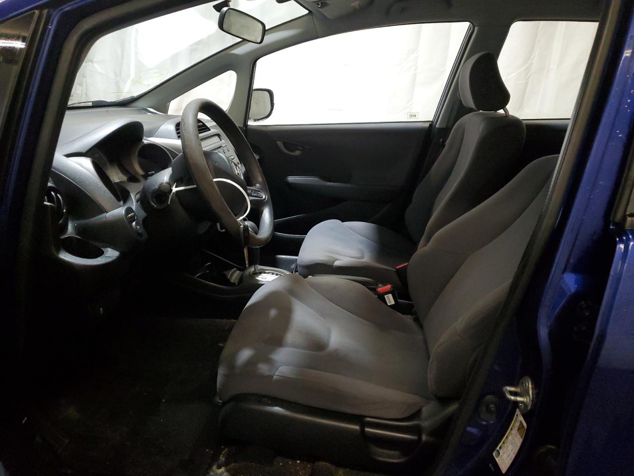 2011 Honda Fit - Image 7