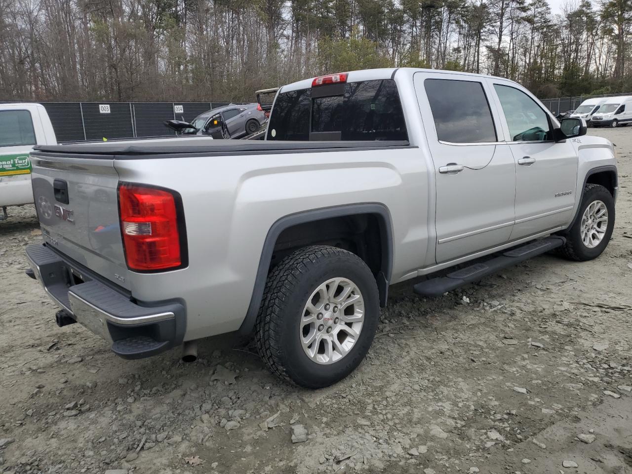 2014 GMC Sierra - Image 3